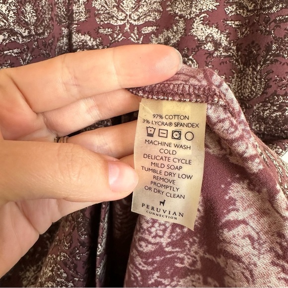 Elegant Long Sleeve Patterned Dress - Picture 5 of 9